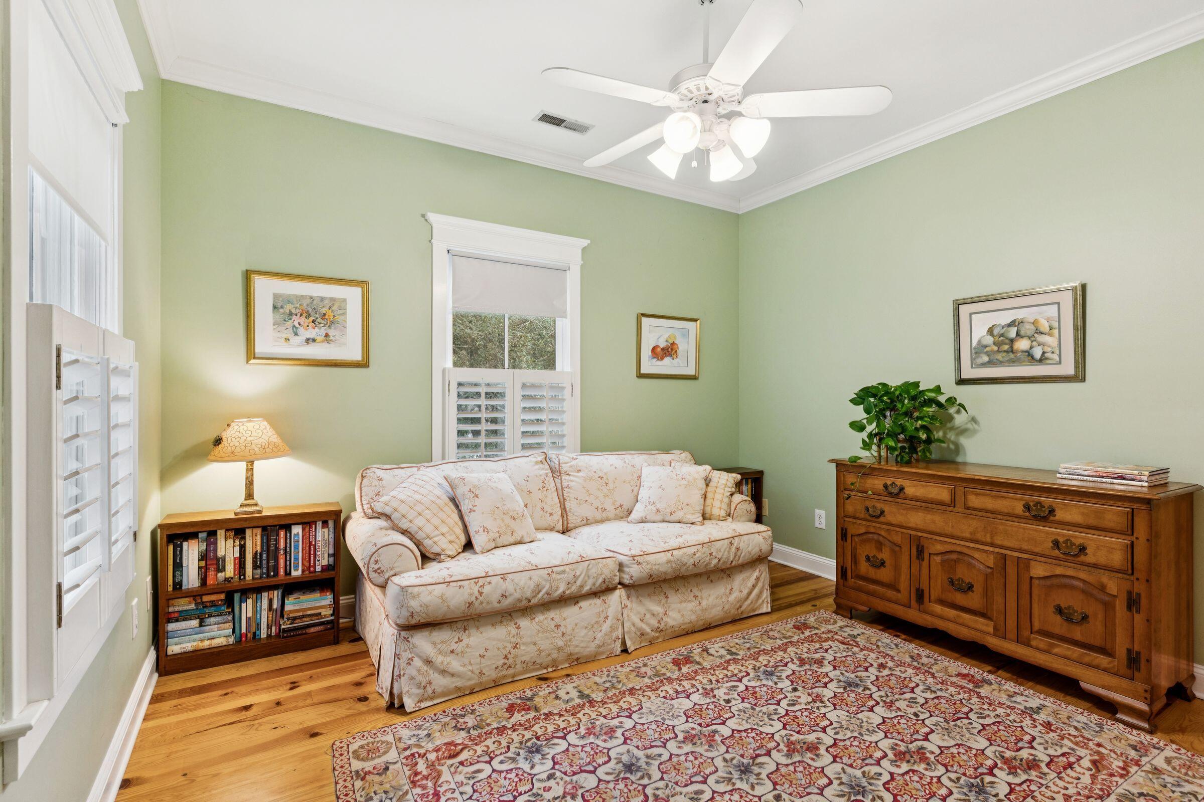 55 Eastlake Road Mount Pleasant, SC 29464 - Photo 25 of 54 55 Eastlake-KeenEyeMarketing-030