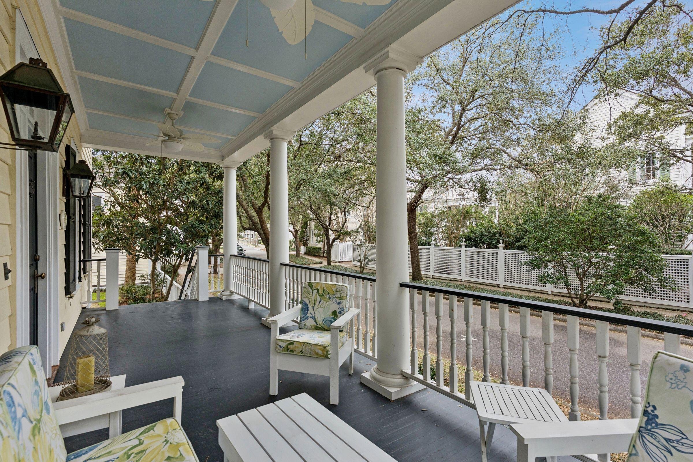 55 Eastlake Road Mount Pleasant, SC 29464 - Photo 4 of 54 55 Eastlake-KeenEyeMarketing-003