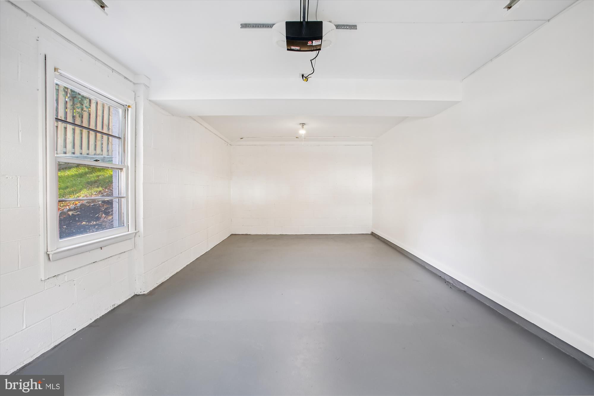 9075 Andromeda Drive Burke, VA 22015 - Photo 24 of 30 Versatile space with natural light.