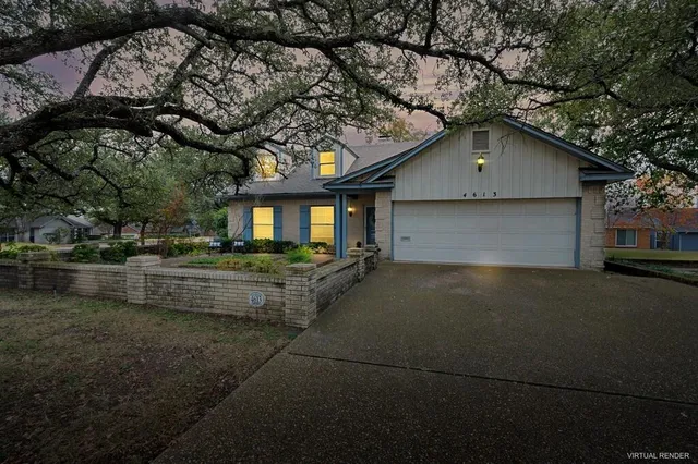 a house view with a outdoor space