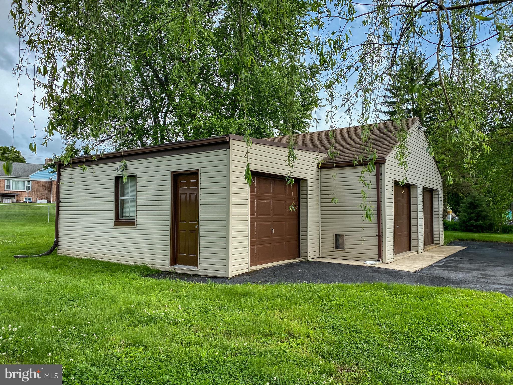 2280 Linden Road York, PA 17408 - Photo 63 of 76