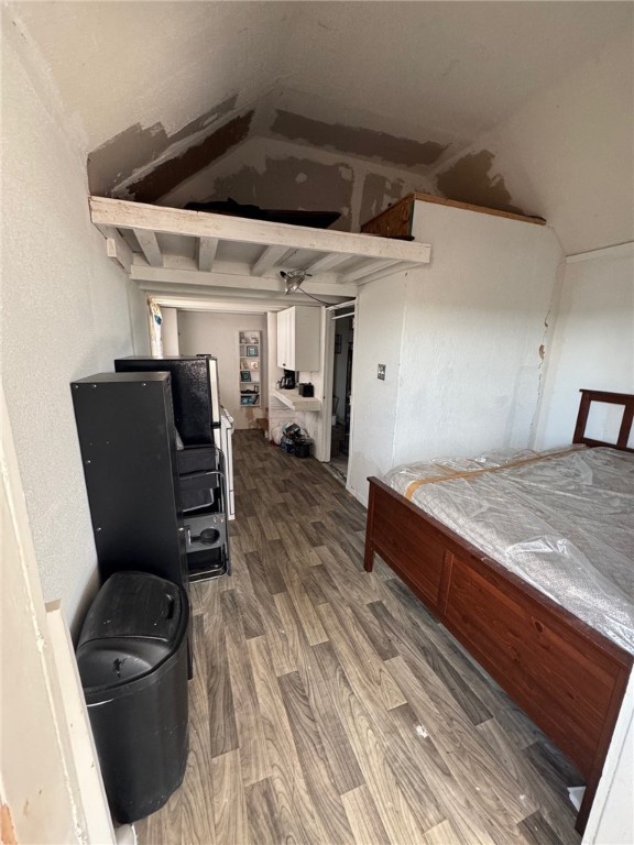 2979 Bravo Road 2 Freer, TX 78357 - Photo 13 of 25 a living room with furniture