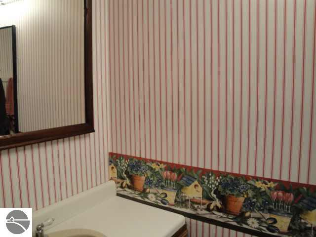 2247 Tamara Road Kalkaska, MI 49646 - Photo 12 of 15 1708928-11.JPG