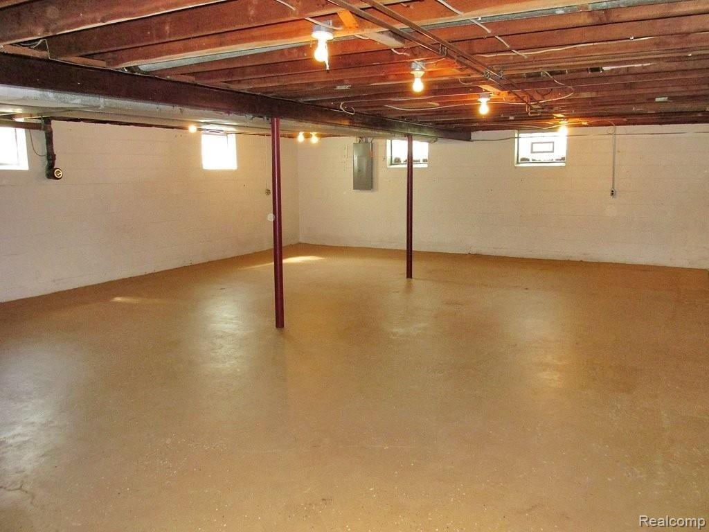 50825 Cedargrove Road Utica, MI 48317 - Photo 20 of 27 IMG_0327_Snapseed.jpg