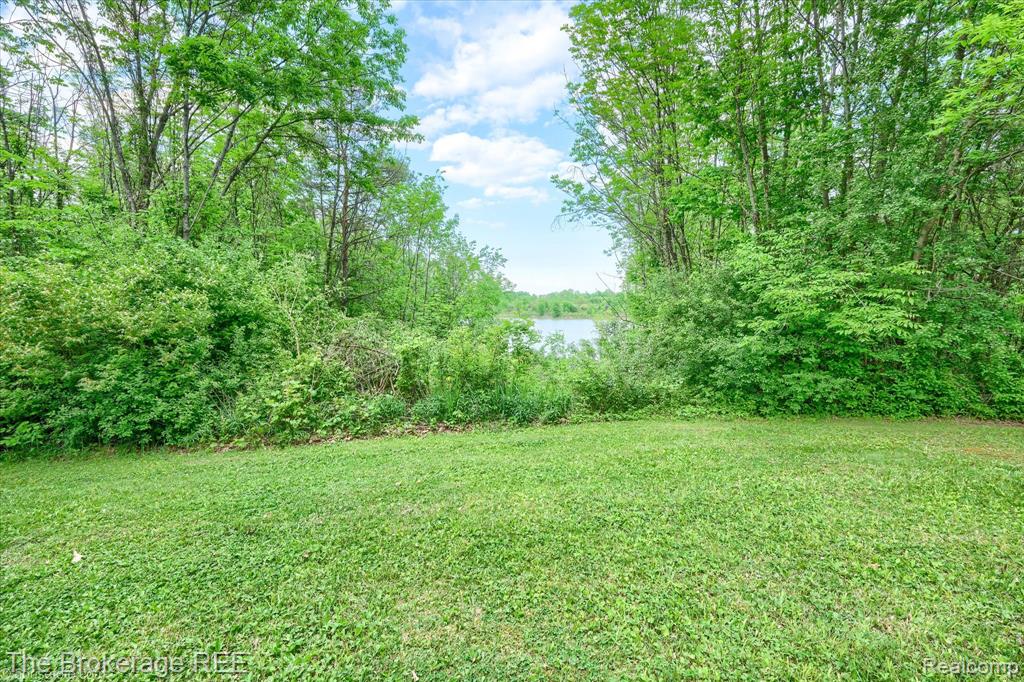 1077 Hadley Road Lapeer, MI 48446 - Photo 54 of 61