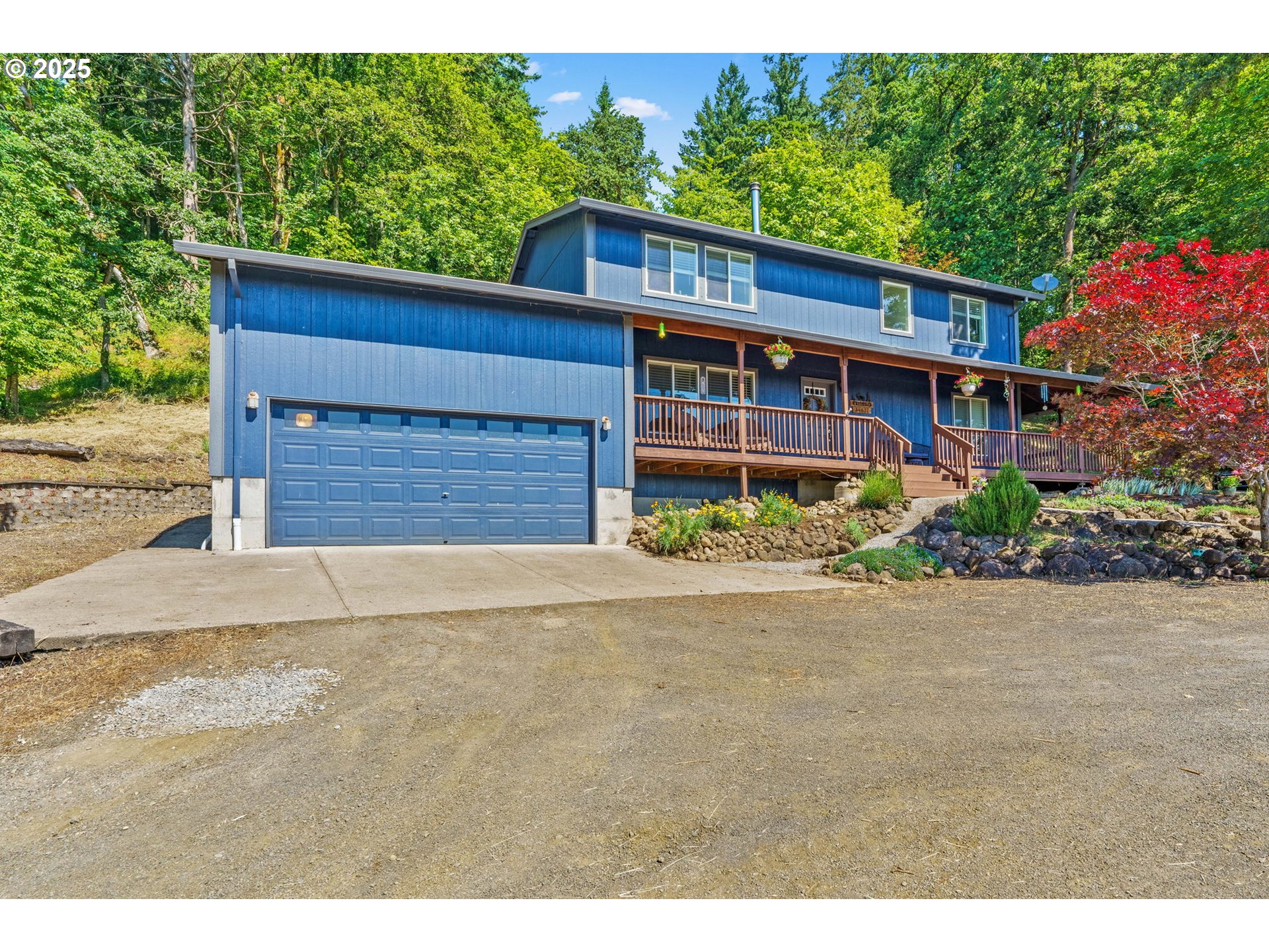 34637 Knox Butte Road East Albany, OR 97322 - Photo 3 of 47 a view of a house with a yard