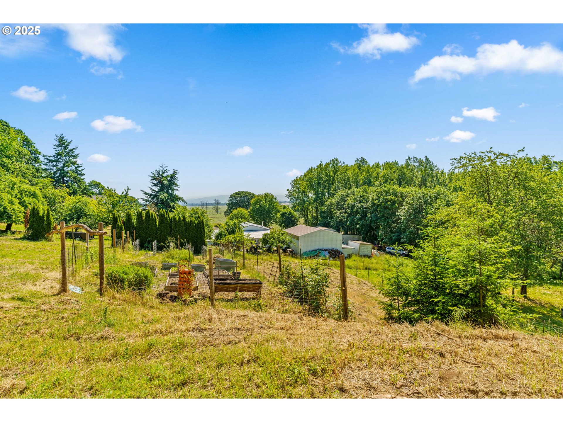 34637 Knox Butte Road East Albany, OR 97322 - Photo 33 of 47 a view of an ocean view