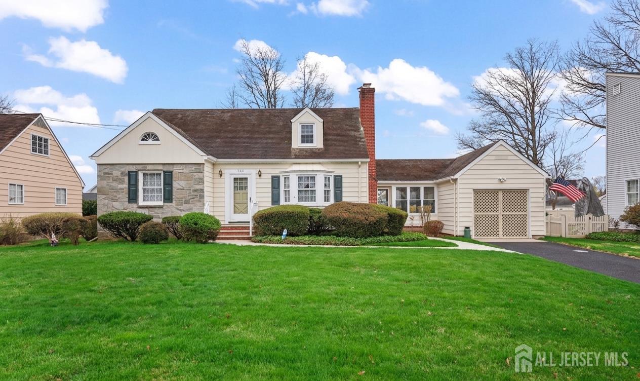 733 3rd Street Dunellen, NJ 08812 - Photo 1 of 27