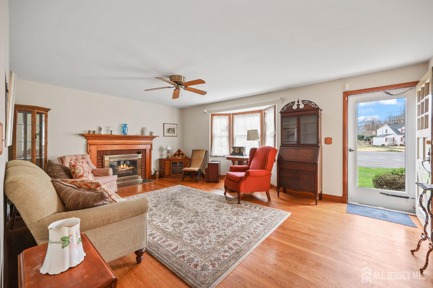 733 3rd Street Dunellen, NJ 08812 - Photo 7 of 27