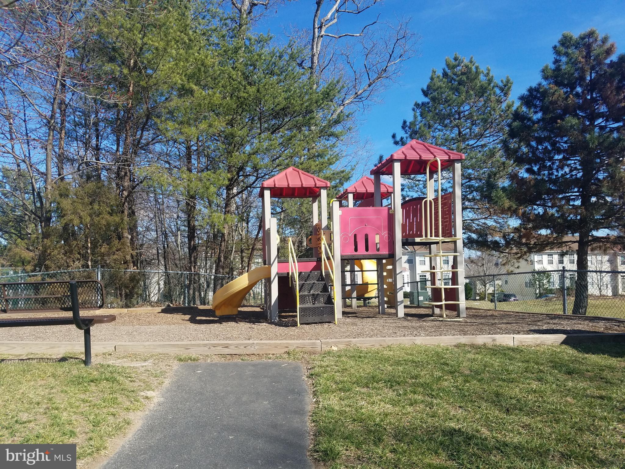 14802 Rydell Road, Unit 202 Centreville, VA 20121 - Photo 25 of 27 a view of park with large trees