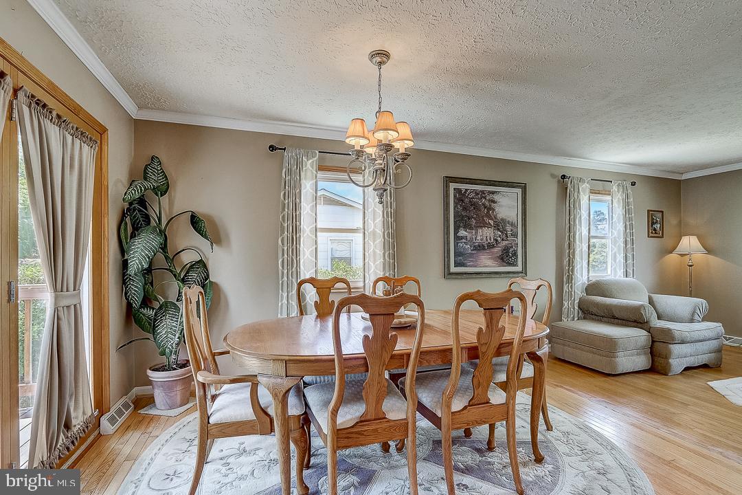 251 Meadow Road Pasadena, MD 21122 - Photo 11 of 51 Gallery Image 11