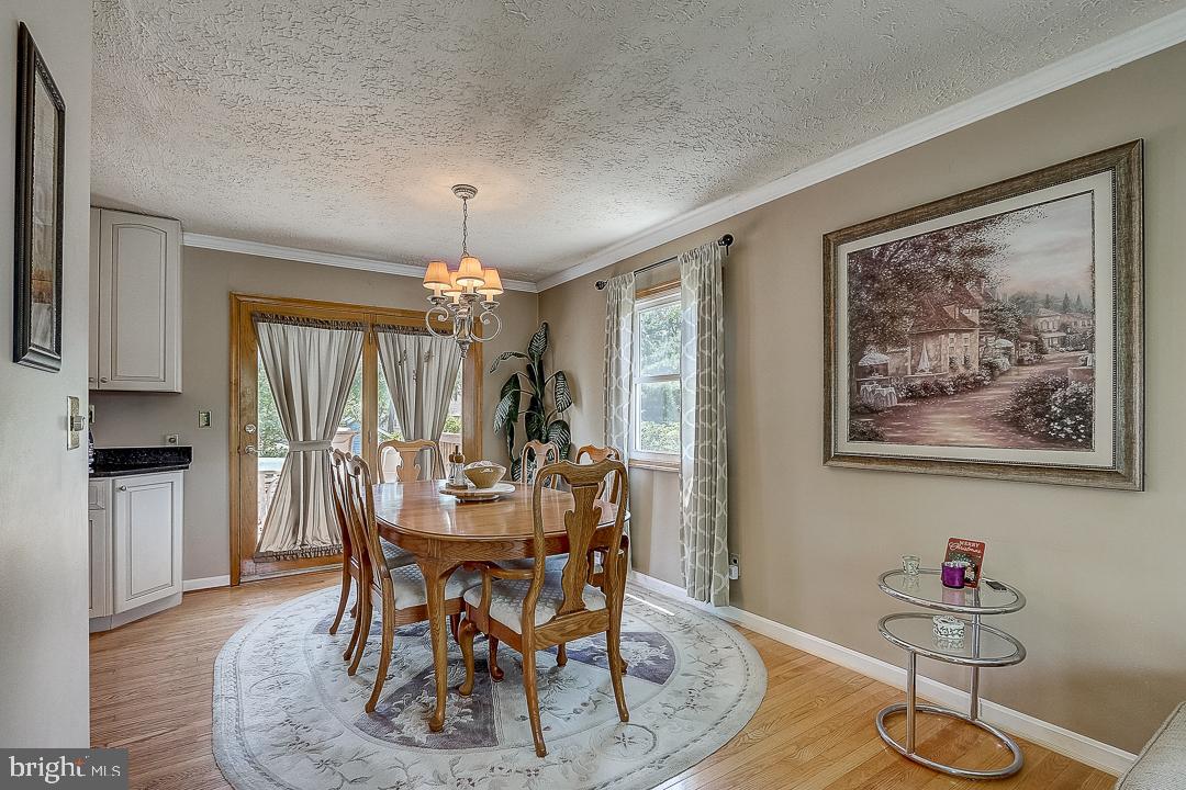 251 Meadow Road Pasadena, MD 21122 - Photo 10 of 51 Gallery Image 10