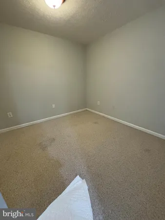 $2,600 | 9264 Kristy Drive, Manassas Park, VA 20111