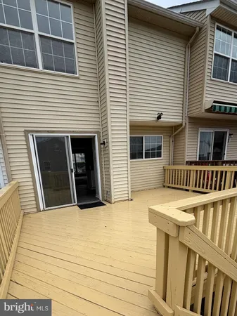 $2,600 | 9264 Kristy Drive, Manassas Park, VA 20111