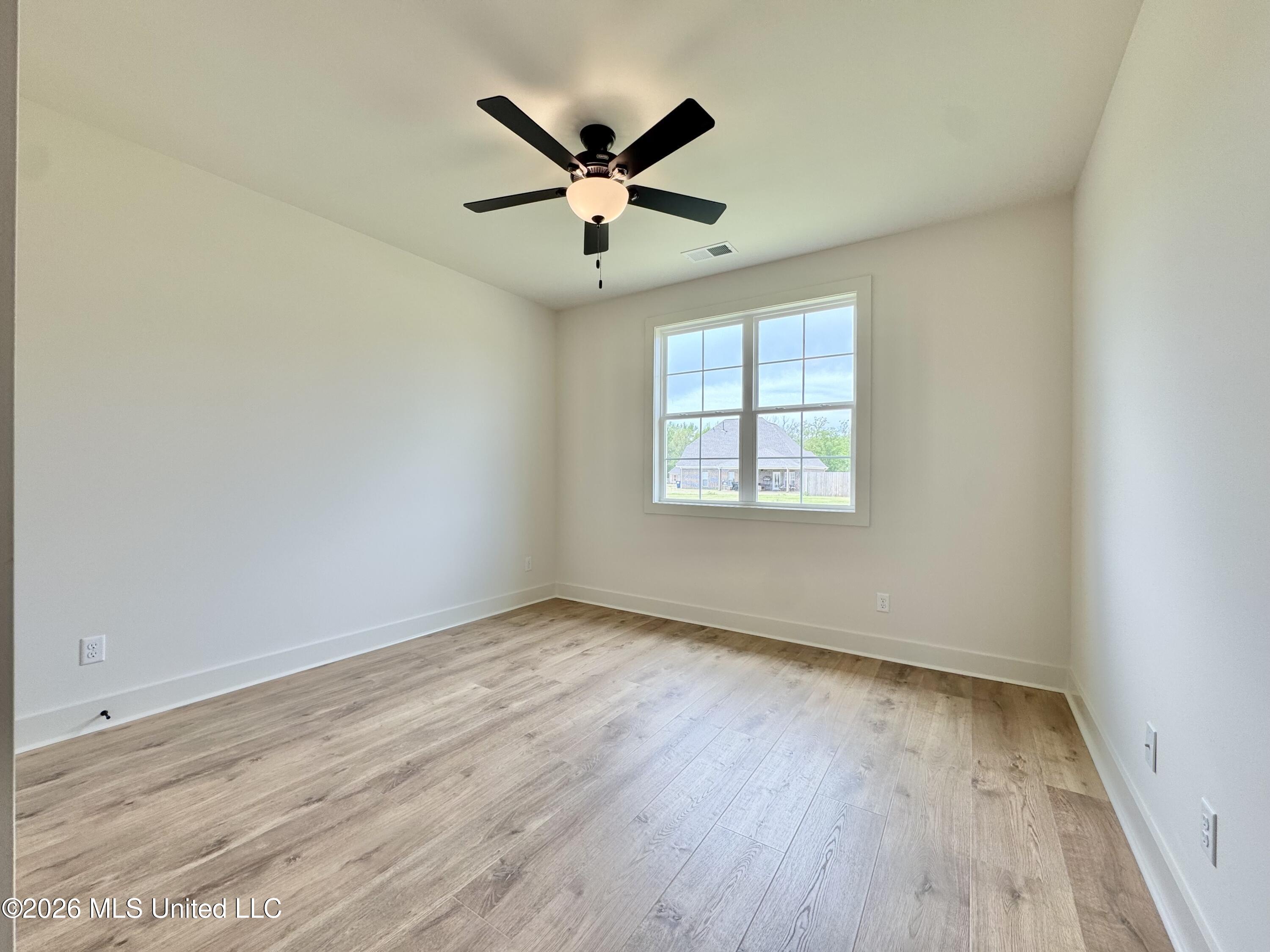 4220 Adriane Cove Nesbit, MS 38651 - Photo 30 of 41 IMG_6592