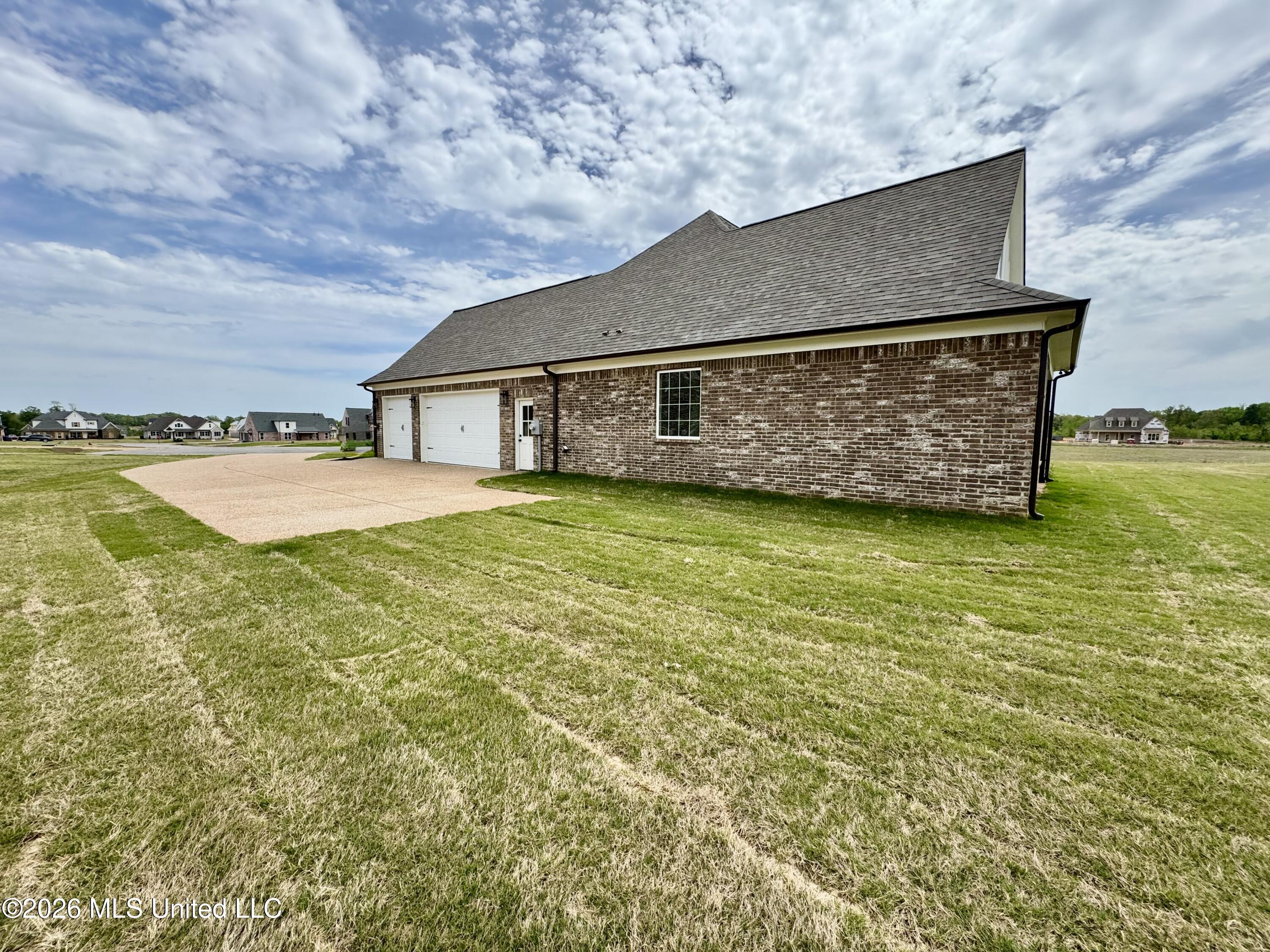 4220 Adriane Cove Nesbit, MS 38651 - Photo 40 of 41 IMG_6556