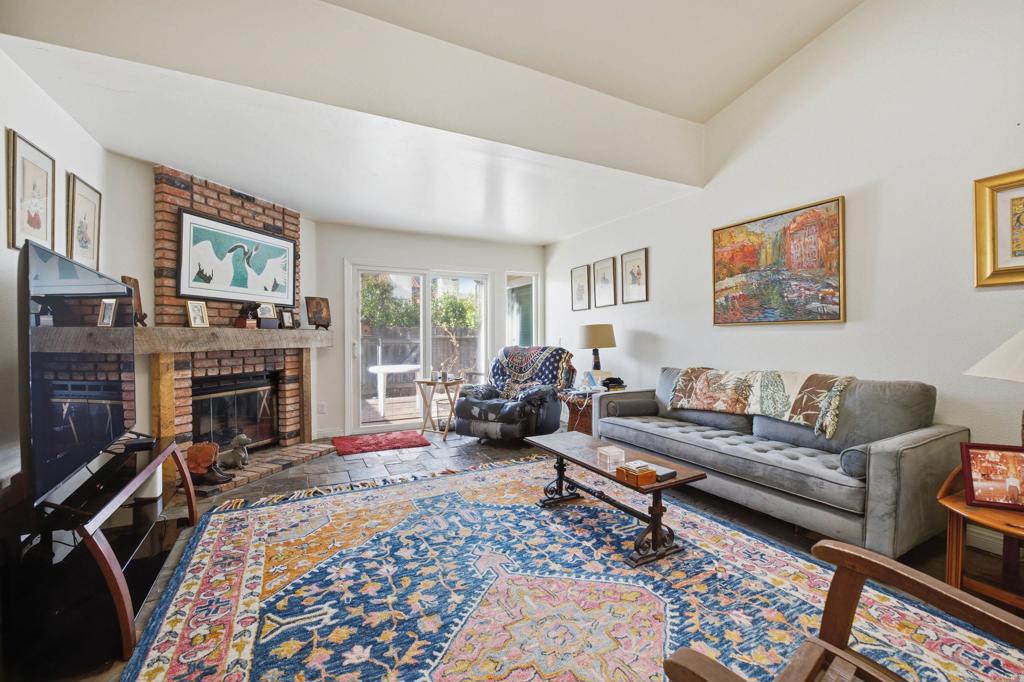 1489 Goldrush Way Oceanside, CA 92057 - Photo 8 of 20
