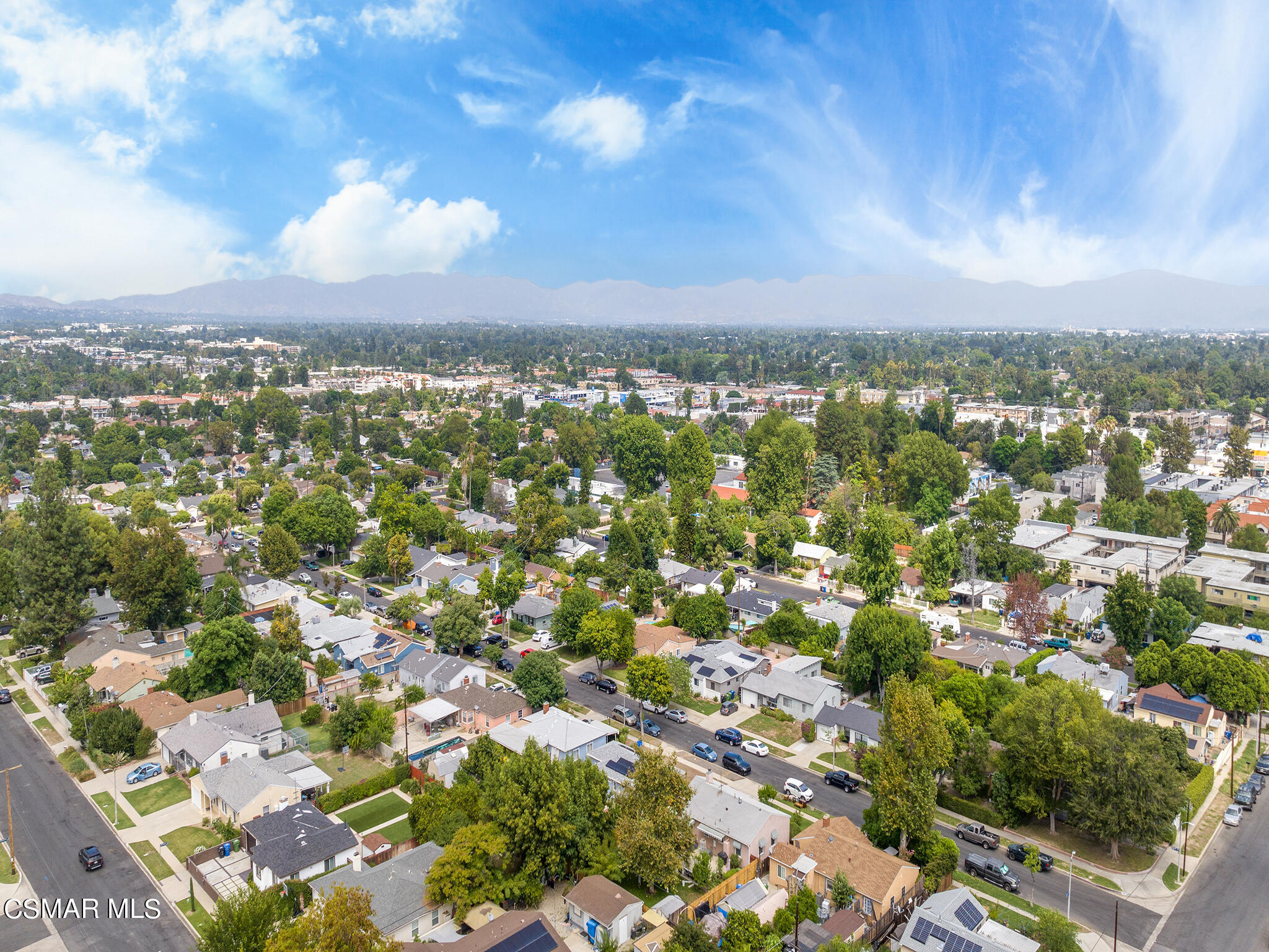 7247 Yolanda Avenue Reseda, CA 91335 - Photo 32 of 33 an aerial view of residential building with green space