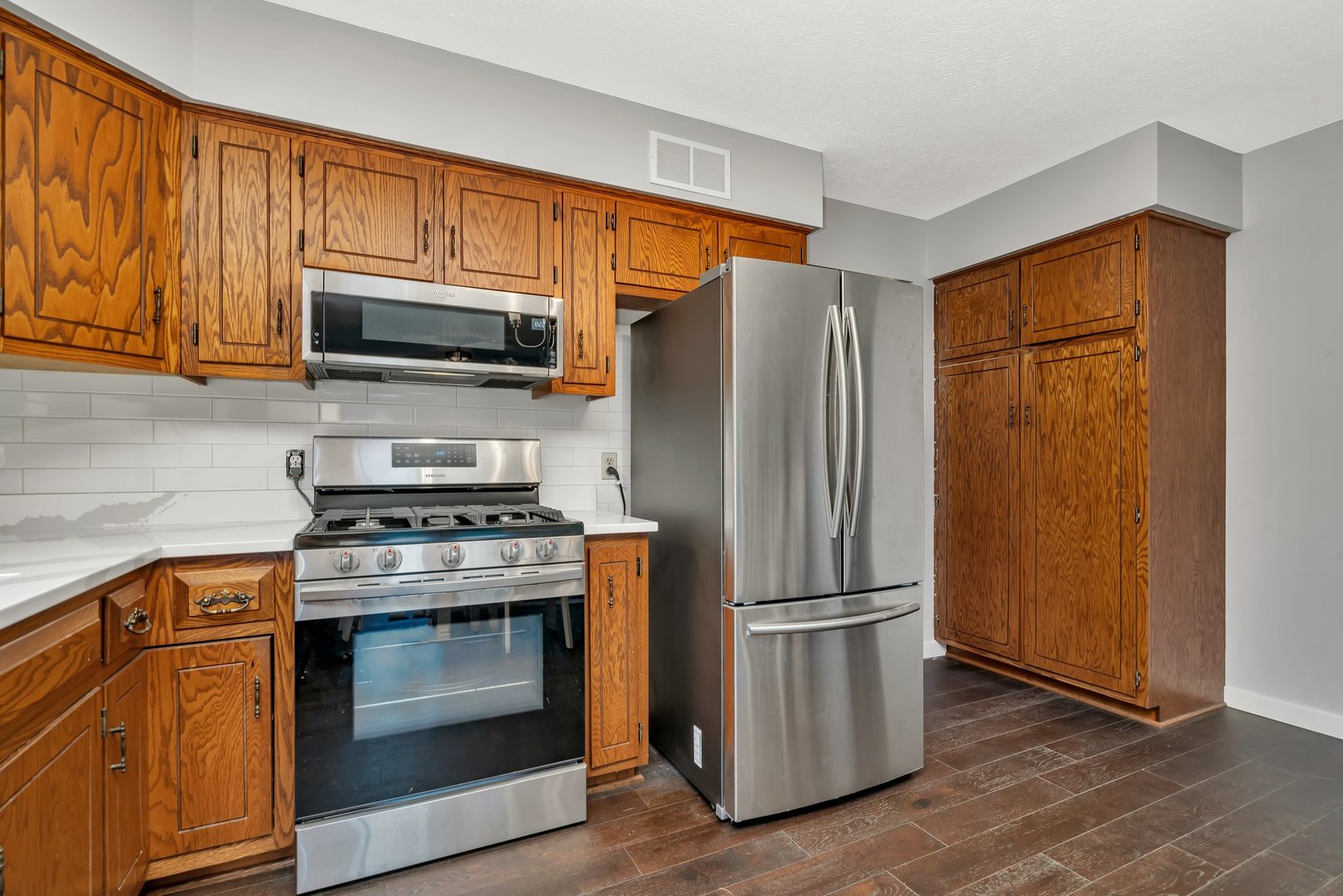 14839 South Penn Road Plainfield, IL 60544 - Photo 13 of 29 Gallery Image 13