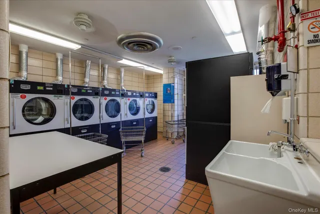 $379,000 | 17-85 215th Street, Unit 17E | Bay Terrace