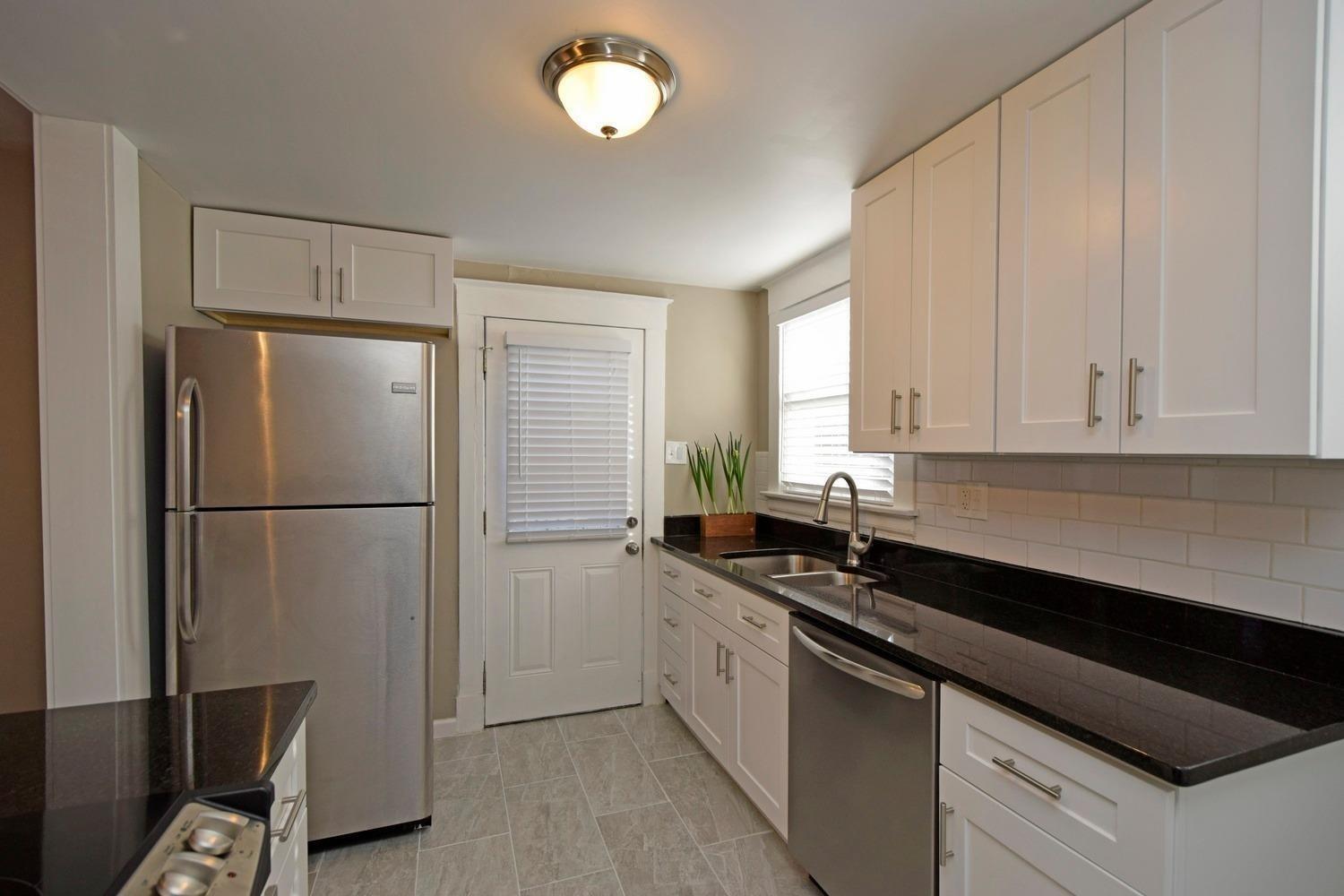 4506 Plainville Road Cincinnati, OH 45227 - Photo 9 of 21