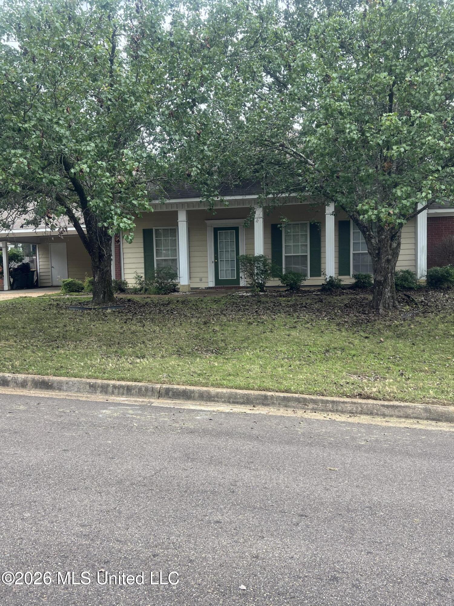 727 Hawthorn Green Drive Ridgeland, MS 39157 - Photo 2 of 2 IMG_0780