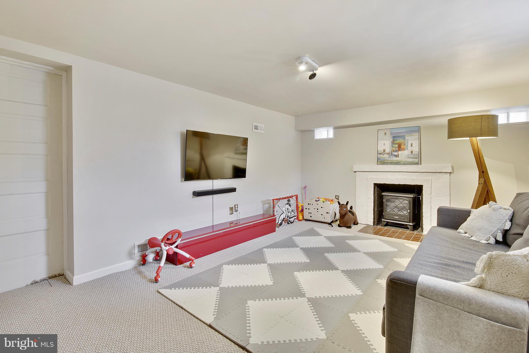 9511 Seminole Street Silver Spring, MD 20901 - Photo 20 of 29 Basement