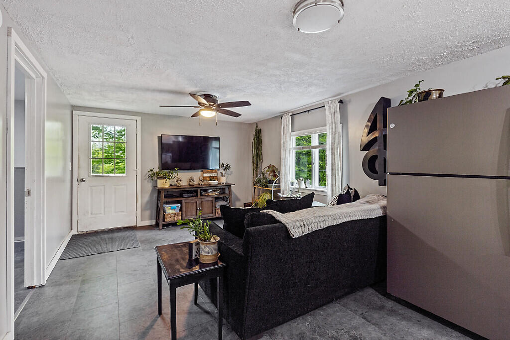 79 Reynolds Hill Road Sidney, ME 04330 - Photo 60 of 73 51_BP5A0879_DxO_mls