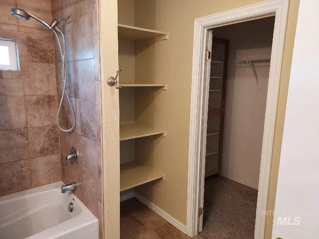 $275,000 | 319 2nd Street, Hazelton, ID 83335