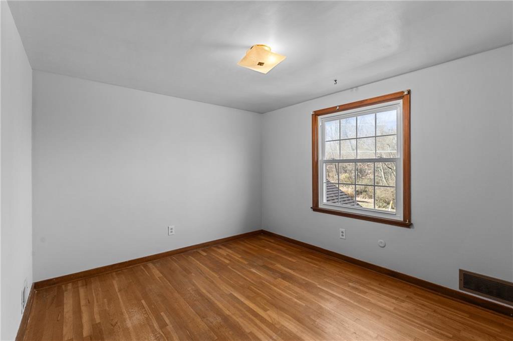 419 Middlesex Road McKeesport, PA 15135 - Photo 15 of 35 Gallery Image 15