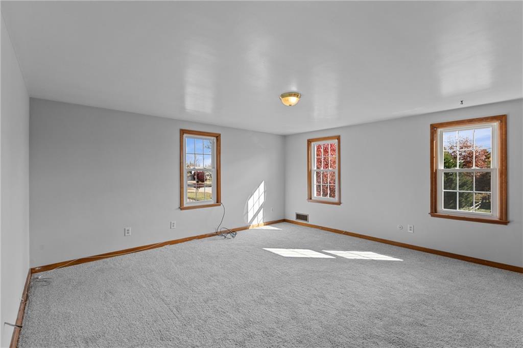 419 Middlesex Road McKeesport, PA 15135 - Photo 16 of 35 Gallery Image 16