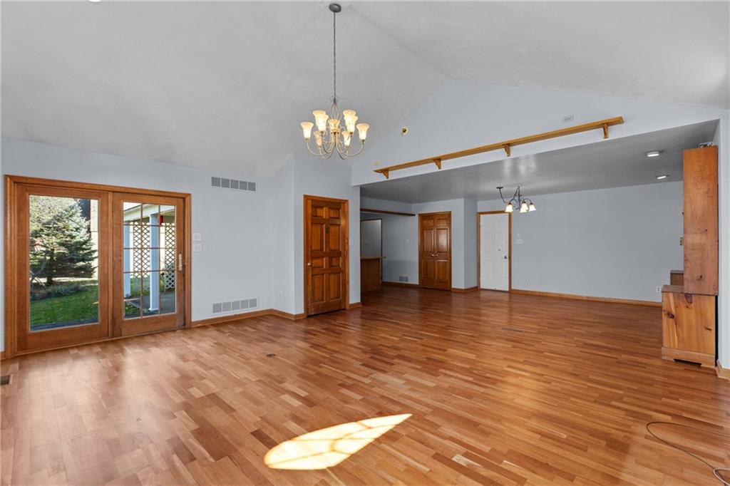 419 Middlesex Road McKeesport, PA 15135 - Photo 8 of 35 Gallery Image 8