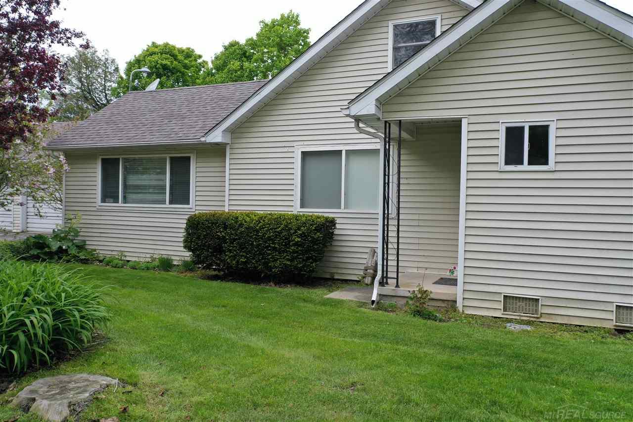 7369 Yale Road Lexington, MI 48450 - Photo 19 of 39 50076073-18.JPG