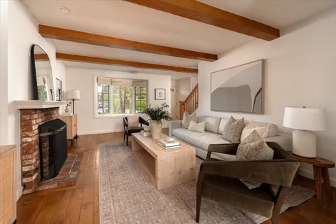 $2,295,000 | 325 East Alamar Avenue, Santa Barbara, CA 93105