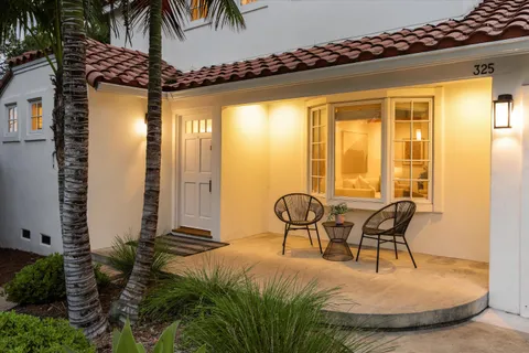 $2,295,000 | 325 East Alamar Avenue, Santa Barbara, CA 93105