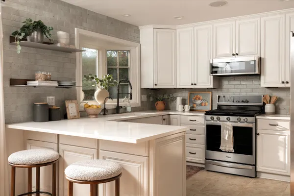 $2,295,000 | 325 East Alamar Avenue, Santa Barbara, CA 93105