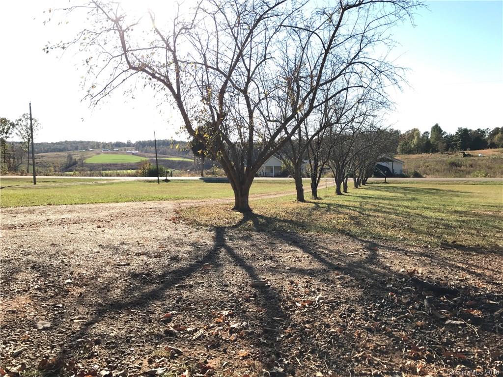 2240 Mathis Church Road Catawba, NC 28609 - Photo 4 of 24 Gallery Image 4