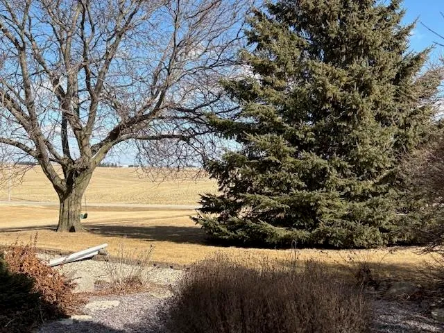 $299,999 | 8533 County Vv Glen Haven, Glen Haven, WI 53810