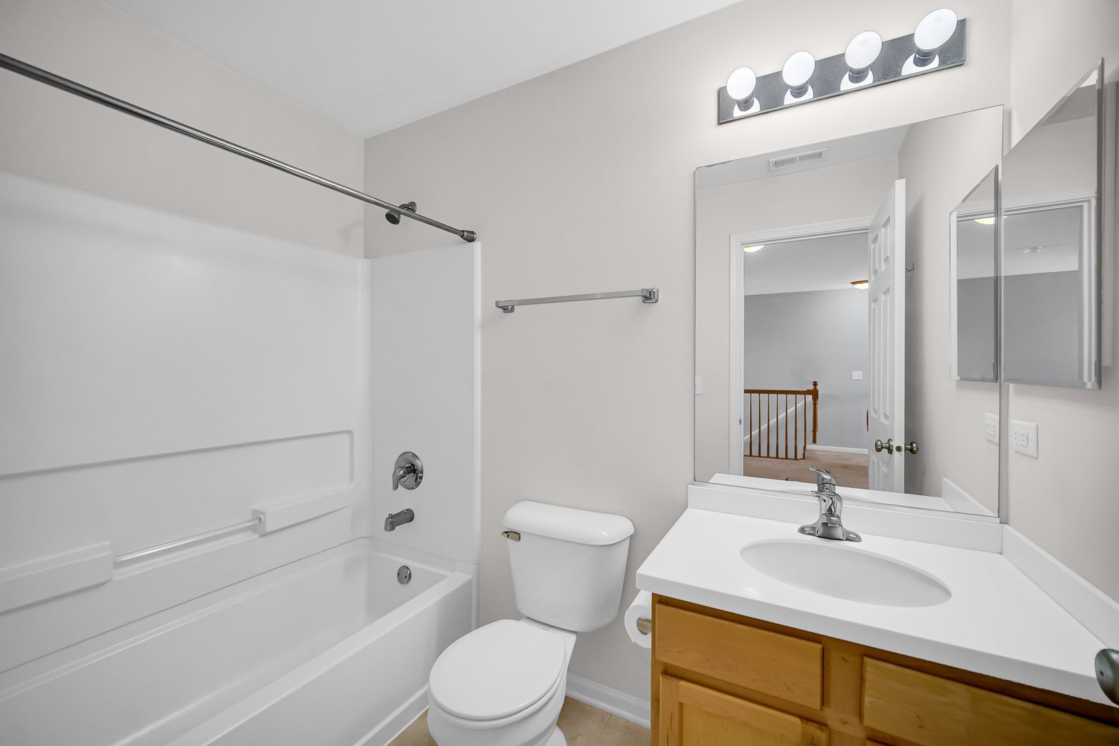 707 South Jade Lane Round Lake, IL 60073 - Photo 19 of 28