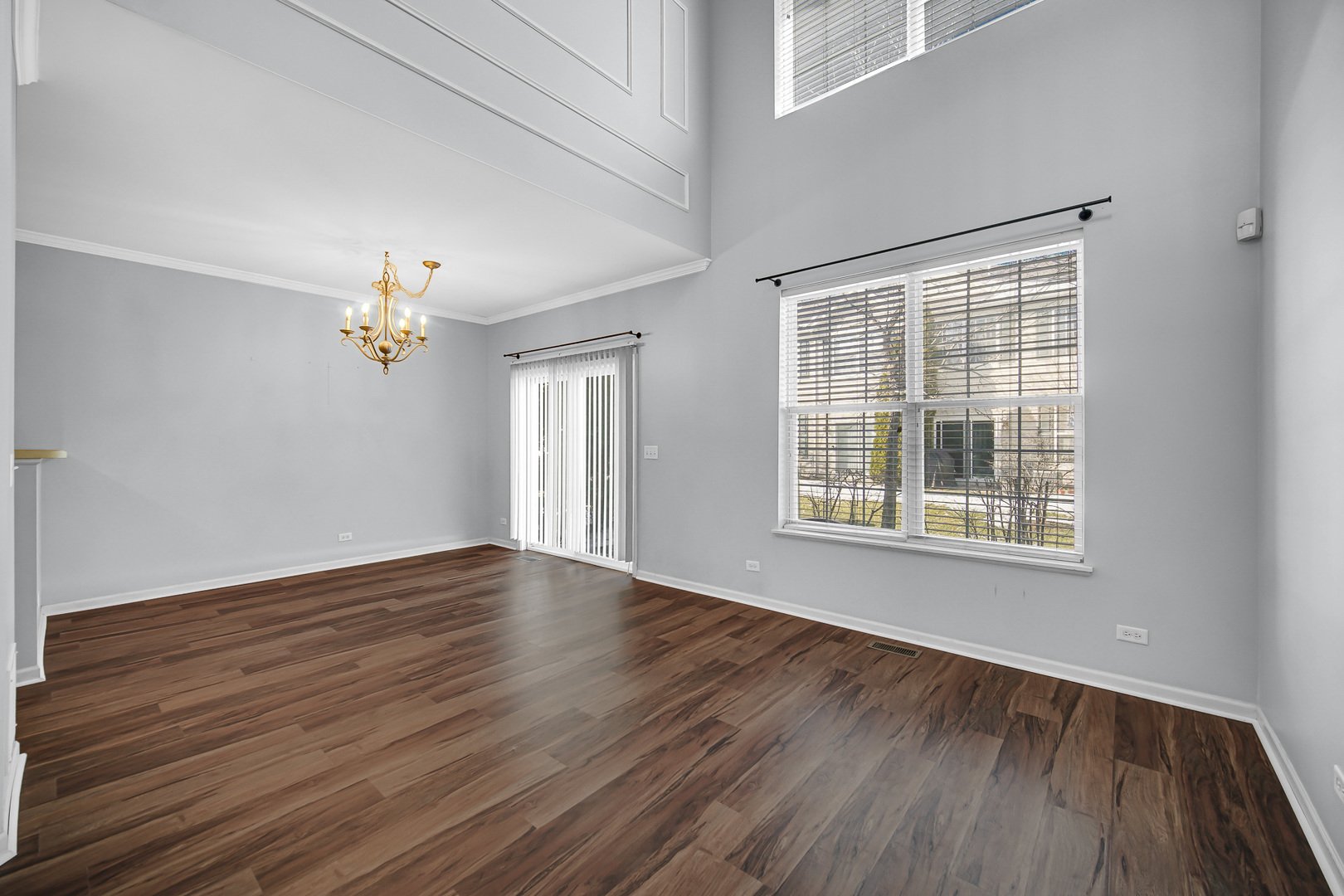 707 South Jade Lane Round Lake, IL 60073 - Photo 4 of 28