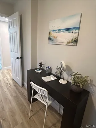 $129,900 | 115 Lemans Court, Unit 115, Lake St. Louis, MO 63367
