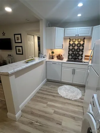 $129,900 | 115 Lemans Court, Unit 115, Lake St. Louis, MO 63367