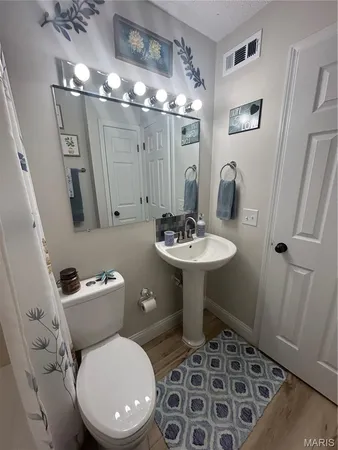 $129,900 | 115 Lemans Court, Unit 115, Lake St. Louis, MO 63367
