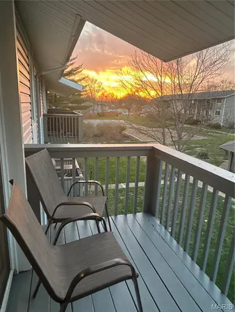$129,900 | 115 Lemans Court, Unit 115, Lake St. Louis, MO 63367