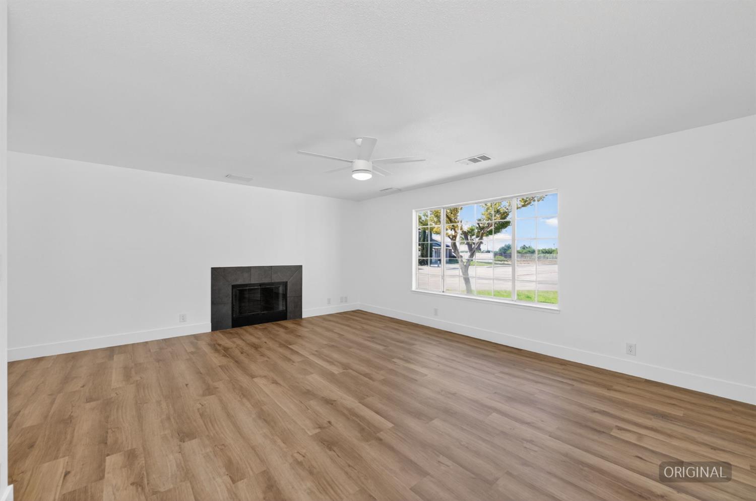 2929 West Sinclair Street Caruthers, CA 93609 - Photo 6 of 29