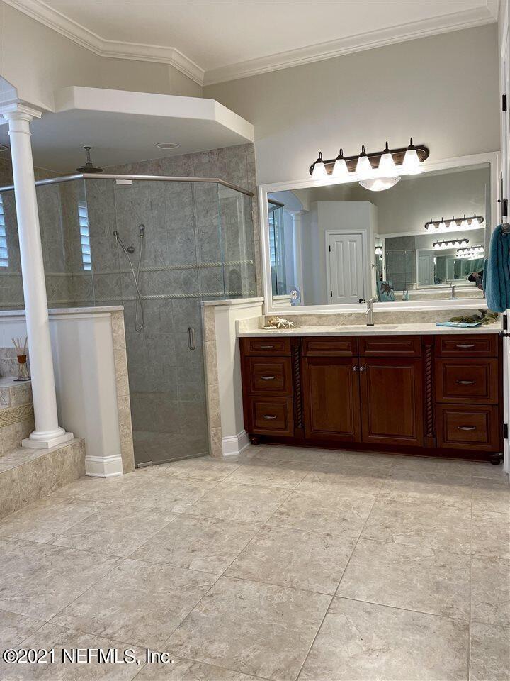 2456 Den Street St. Augustine, FL 32092 - Photo 15 of 20 Large Master Bath
