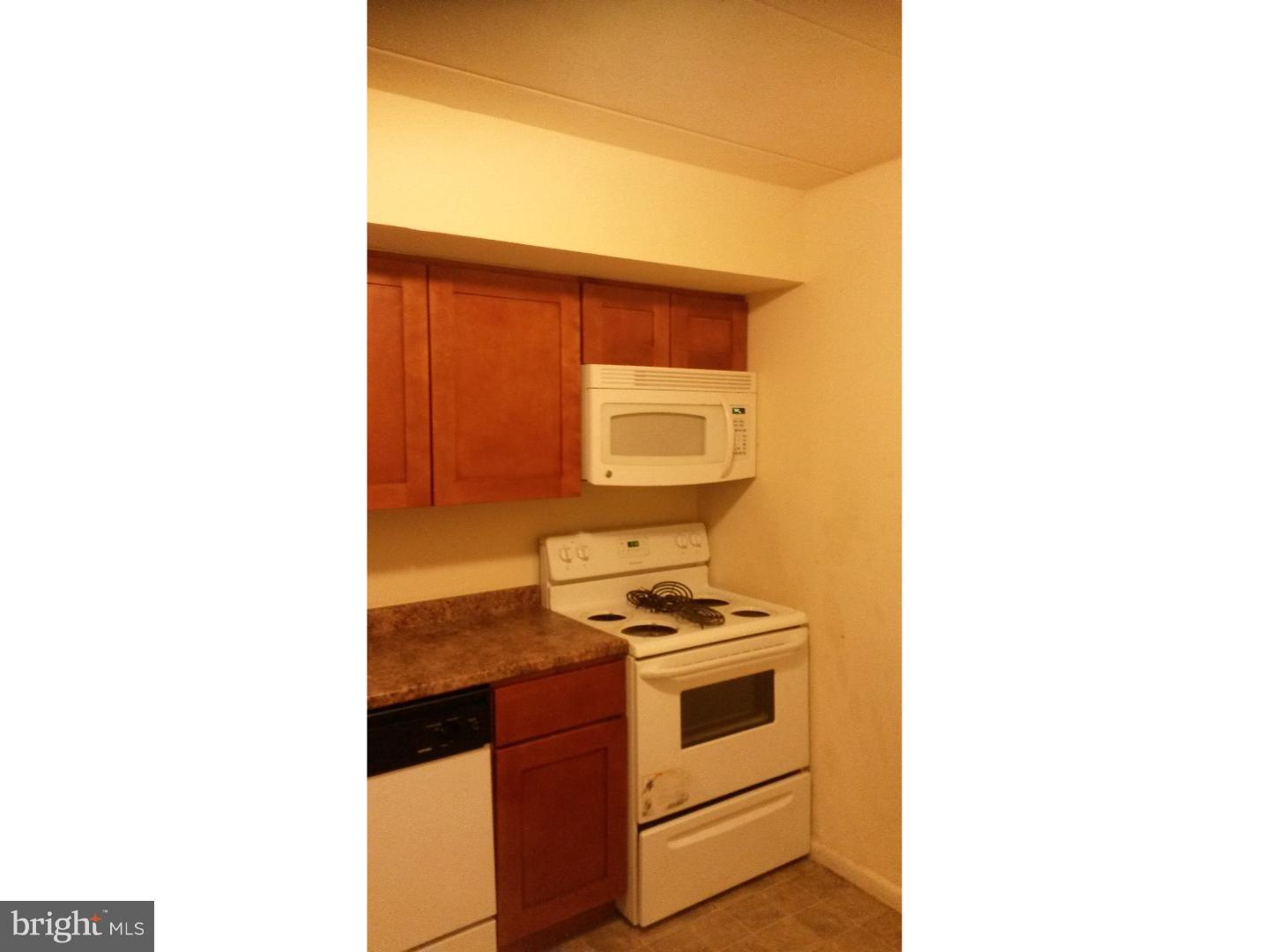 1575 West Street Road, Unit 211 Warminster, PA 18974 - Photo 11 of 25 Gallery Image 11