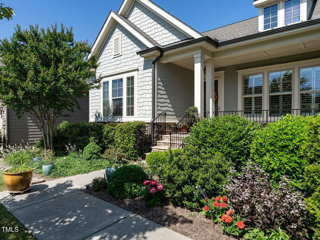 8461 Lentic Court Raleigh, NC 27615 - Photo 2 of 37 Impeccable