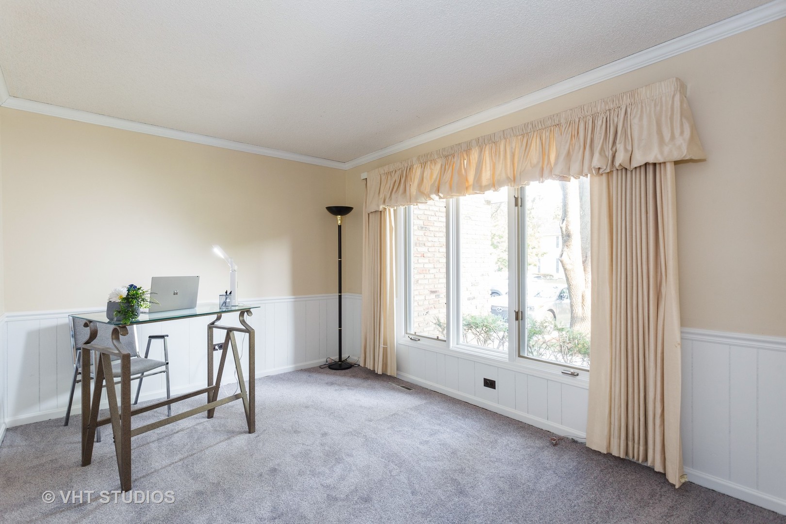 1398 East Gartner Road Naperville, IL 60540 - Photo 3 of 24