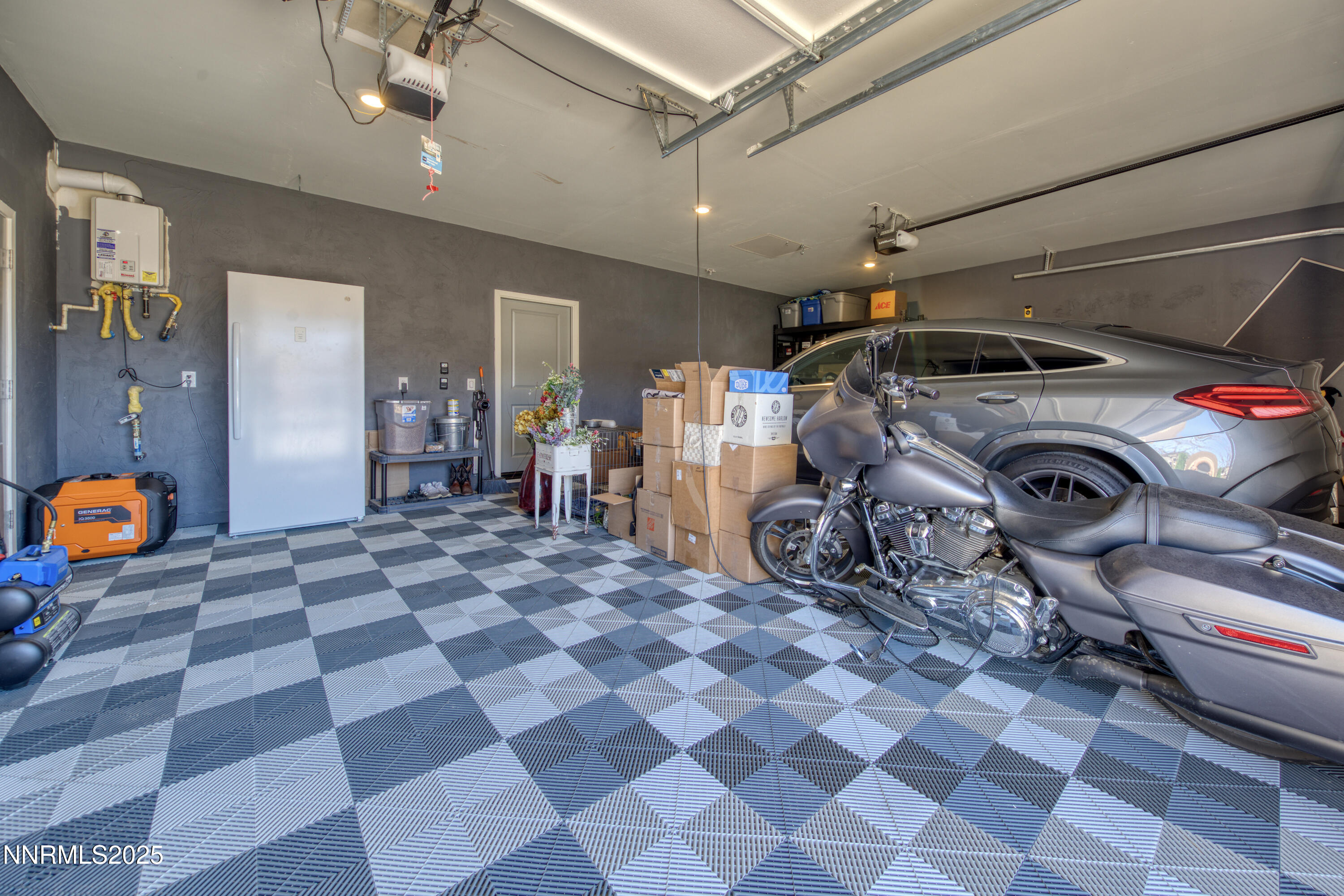 8377 Fenhollow Drive Reno, NV 89439 - Photo 31 of 48 Fenhollow8377-047